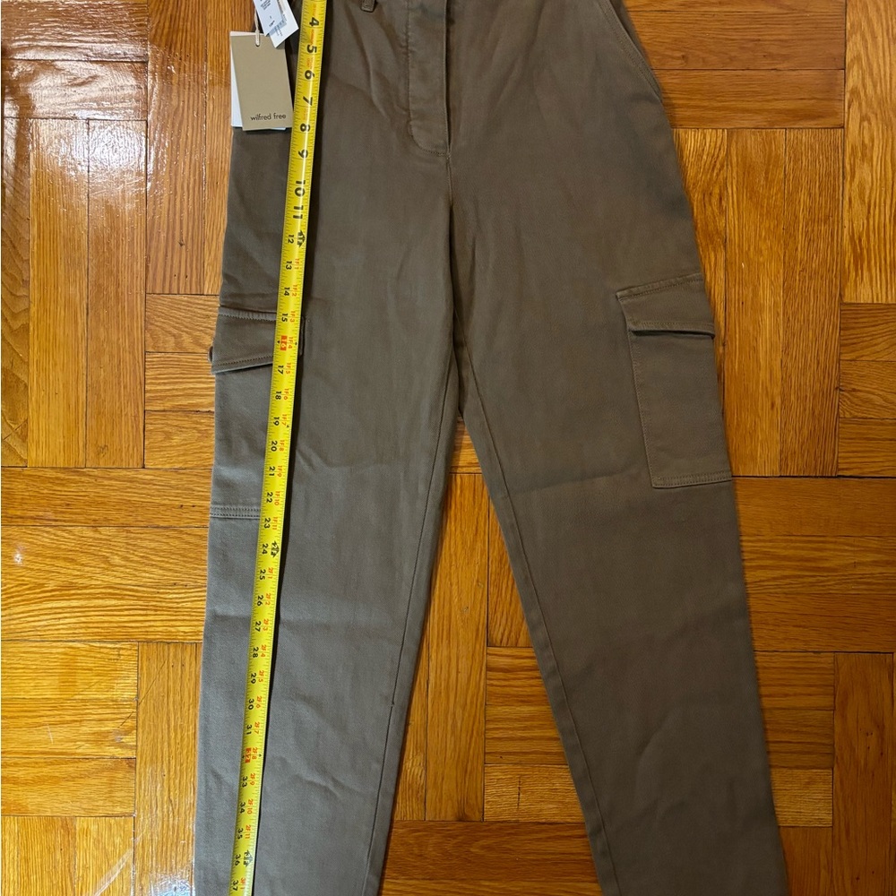 NWT - Aritzia - Wilfred Free - Modern Cargo - Shitake - Size 2 - Picture 5 of 15